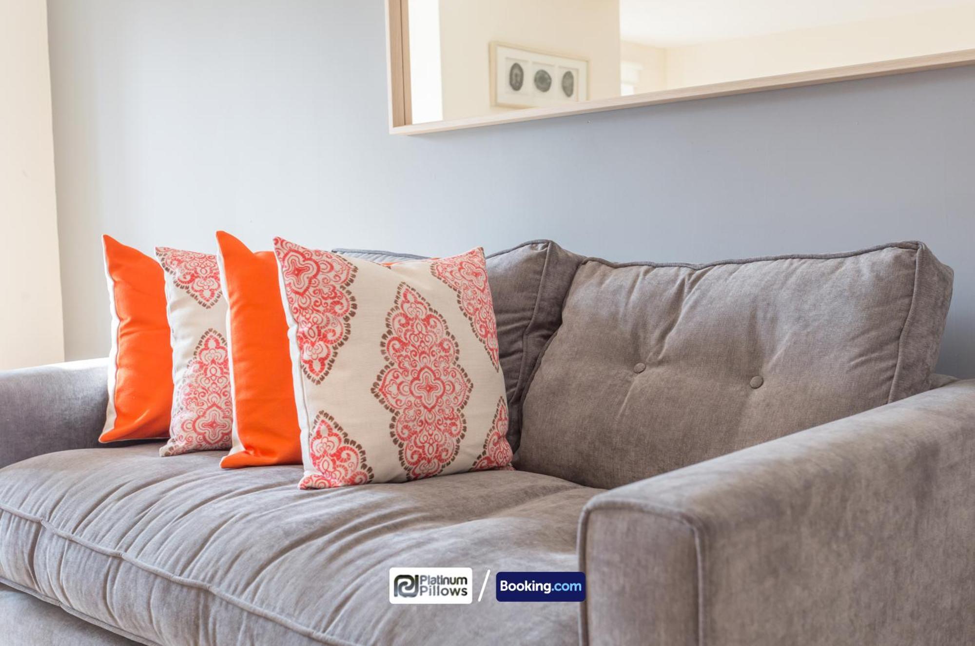 Modern Oxford 2 Bedroom Apartments, Families & Contractor Accommodation, Near John Radcliffe Hospital Exterior photo