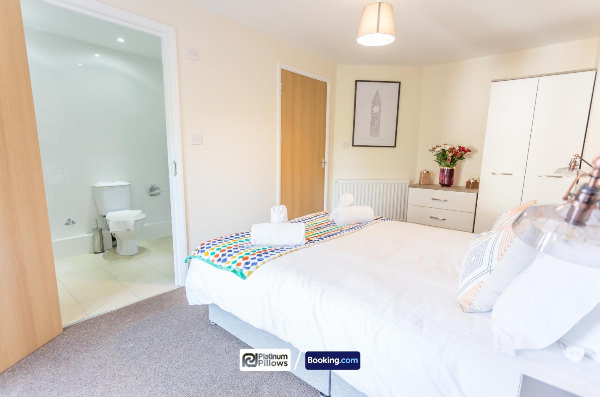 Modern Oxford 2 Bedroom Apartments, Families & Contractor Accommodation, Near John Radcliffe Hospital Exterior photo