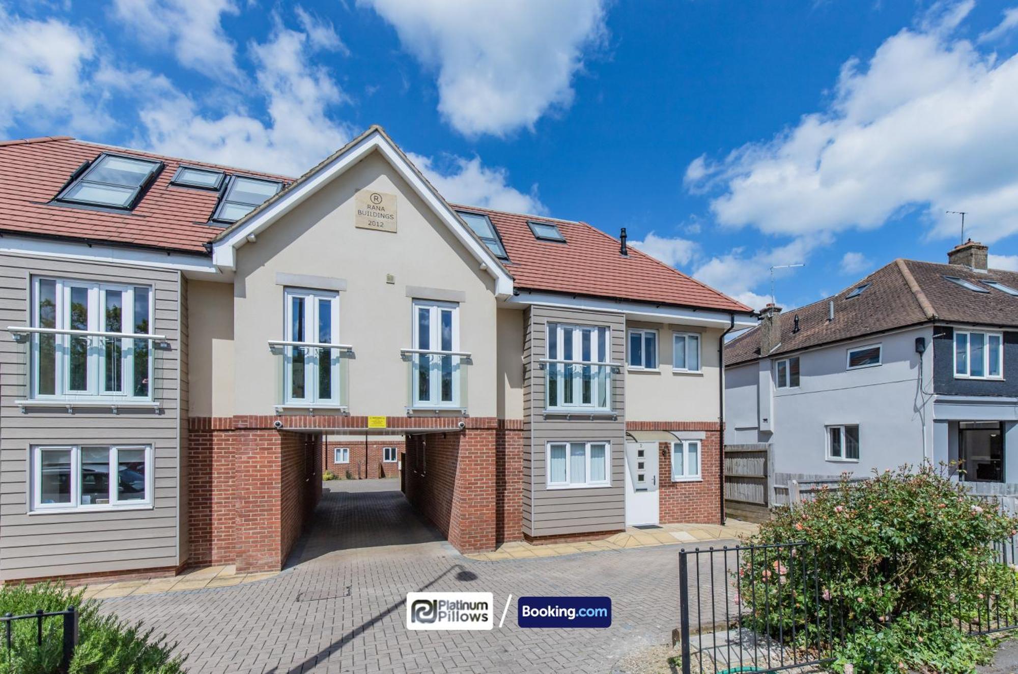 Modern Oxford 2 Bedroom Apartments, Families & Contractor Accommodation, Near John Radcliffe Hospital Exterior photo