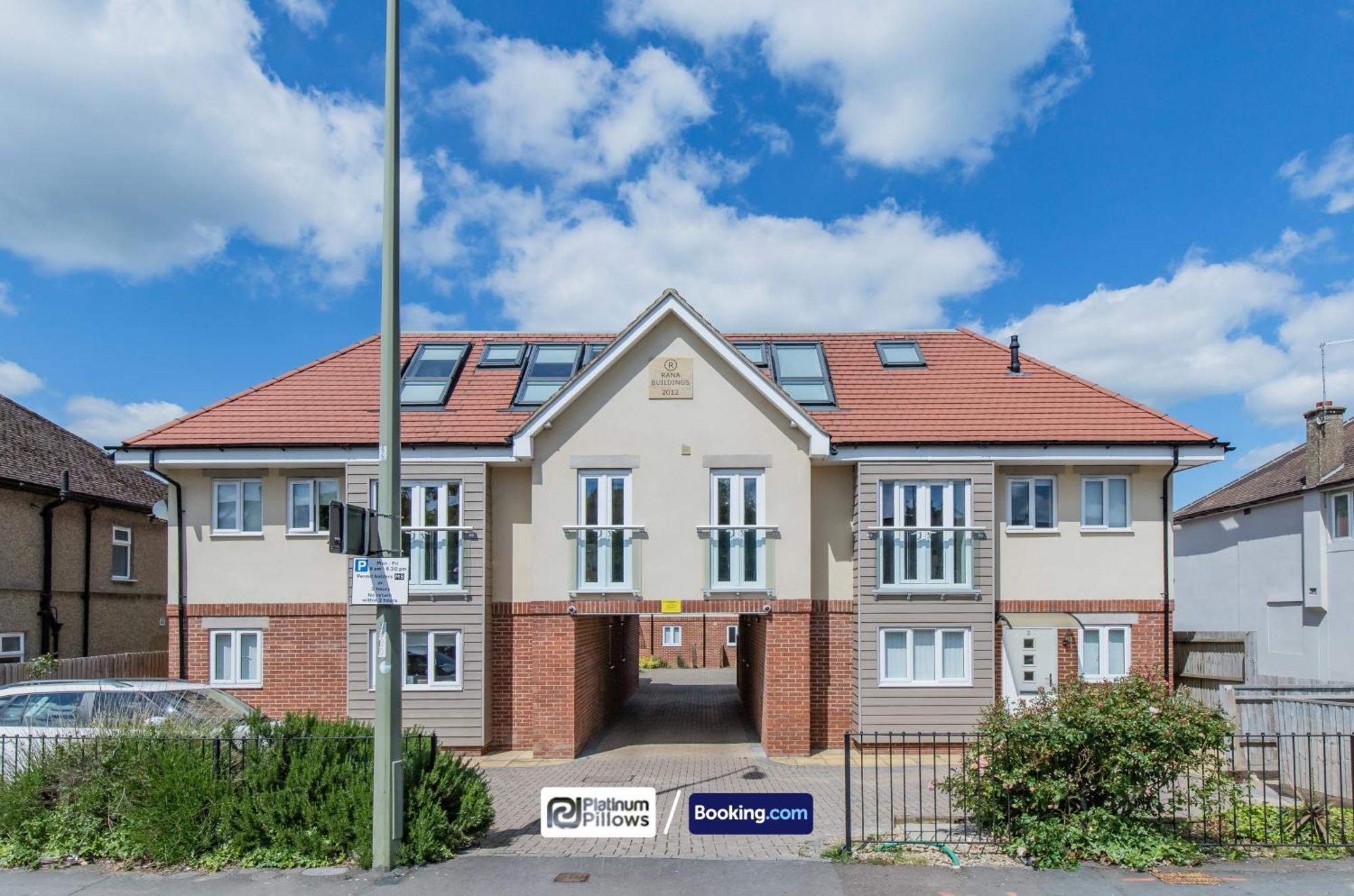Modern Oxford 2 Bedroom Apartments, Families & Contractor Accommodation, Near John Radcliffe Hospital Exterior photo