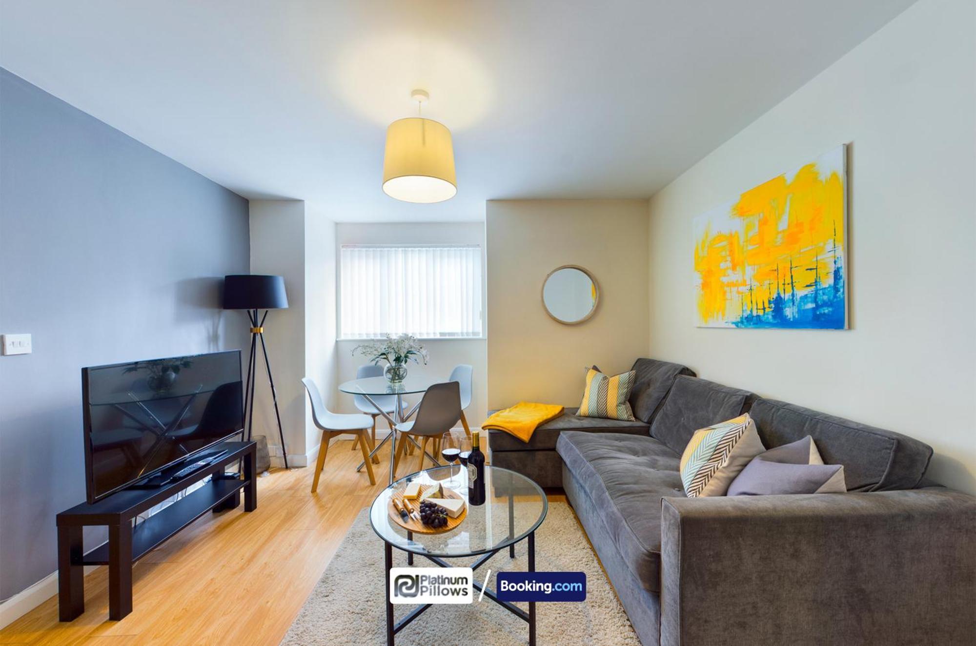 Modern Oxford 2 Bedroom Apartments, Families & Contractor Accommodation, Near John Radcliffe Hospital Exterior photo