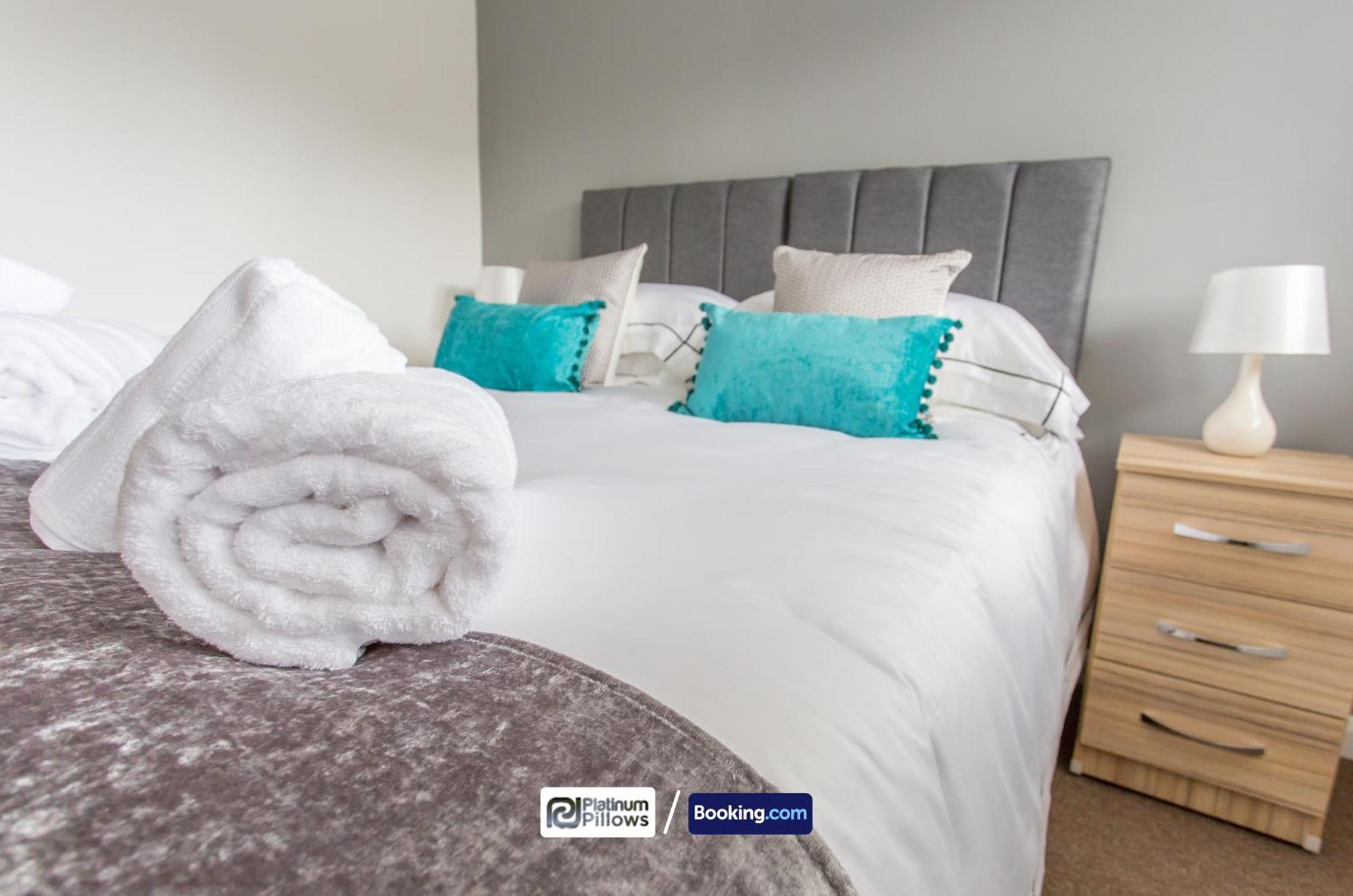 Modern Oxford 2 Bedroom Apartments, Families & Contractor Accommodation, Near John Radcliffe Hospital Exterior photo