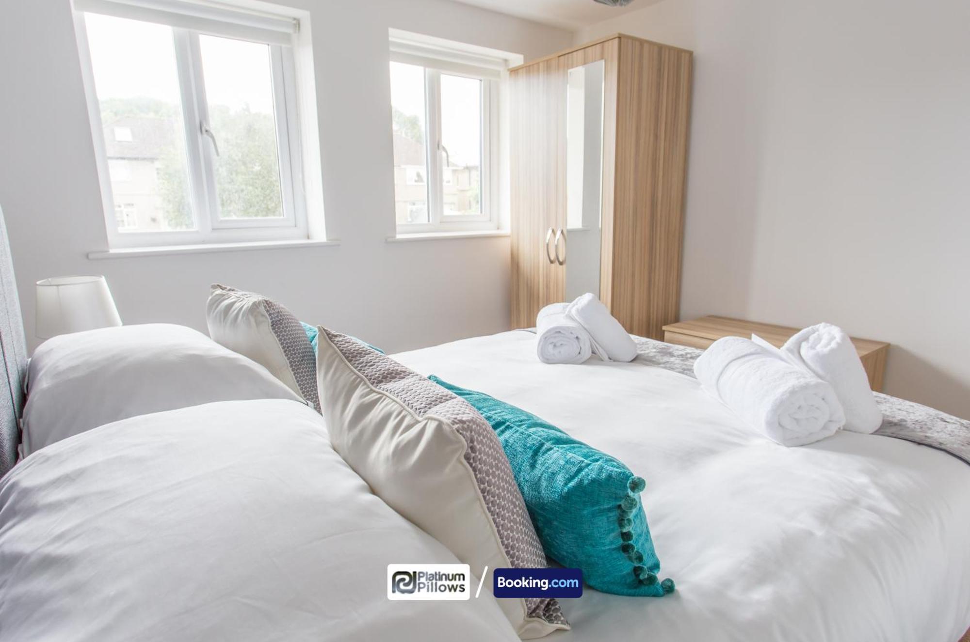 Modern Oxford 2 Bedroom Apartments, Families & Contractor Accommodation, Near John Radcliffe Hospital Exterior photo