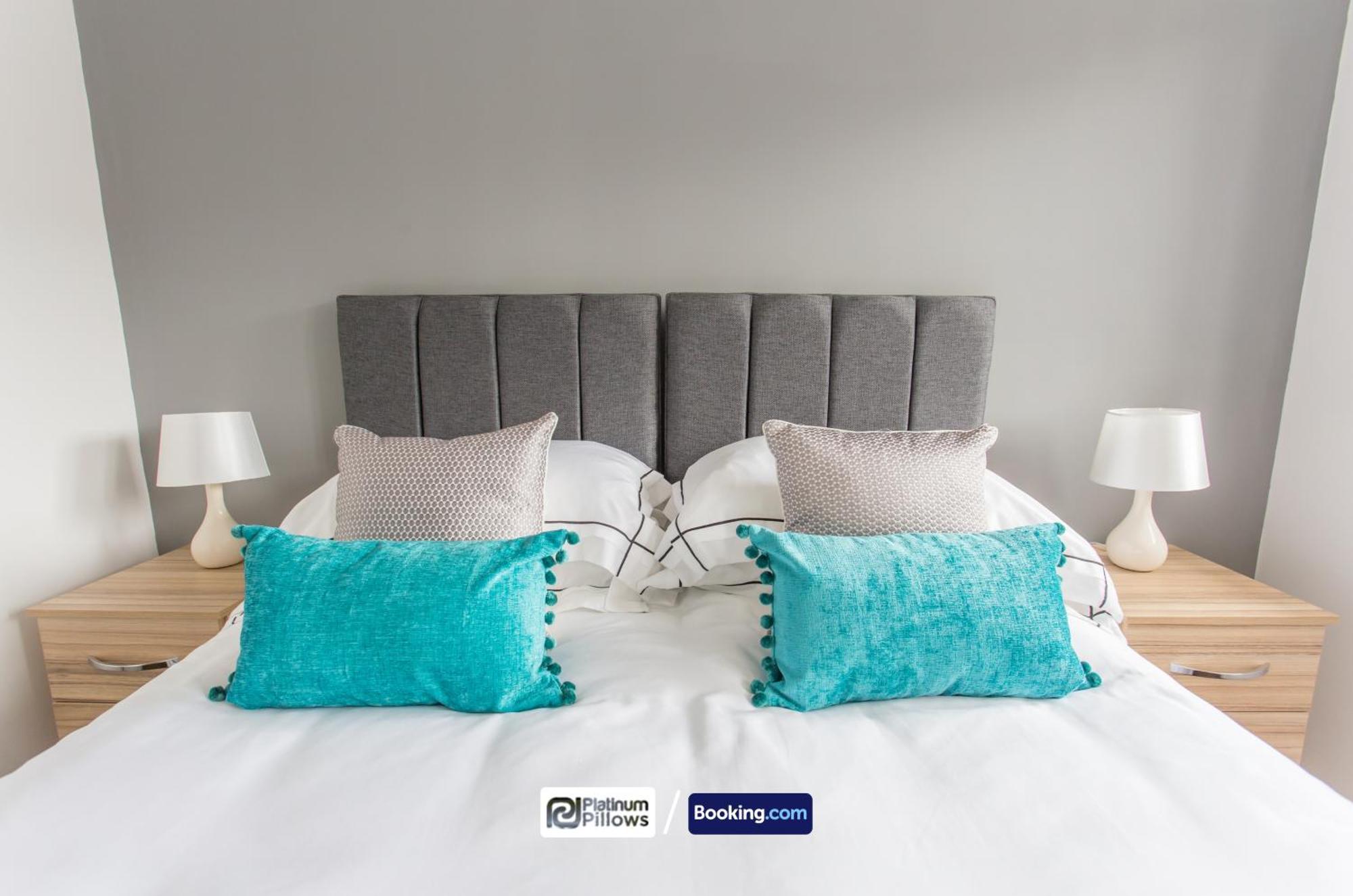 Modern Oxford 2 Bedroom Apartments, Families & Contractor Accommodation, Near John Radcliffe Hospital Exterior photo