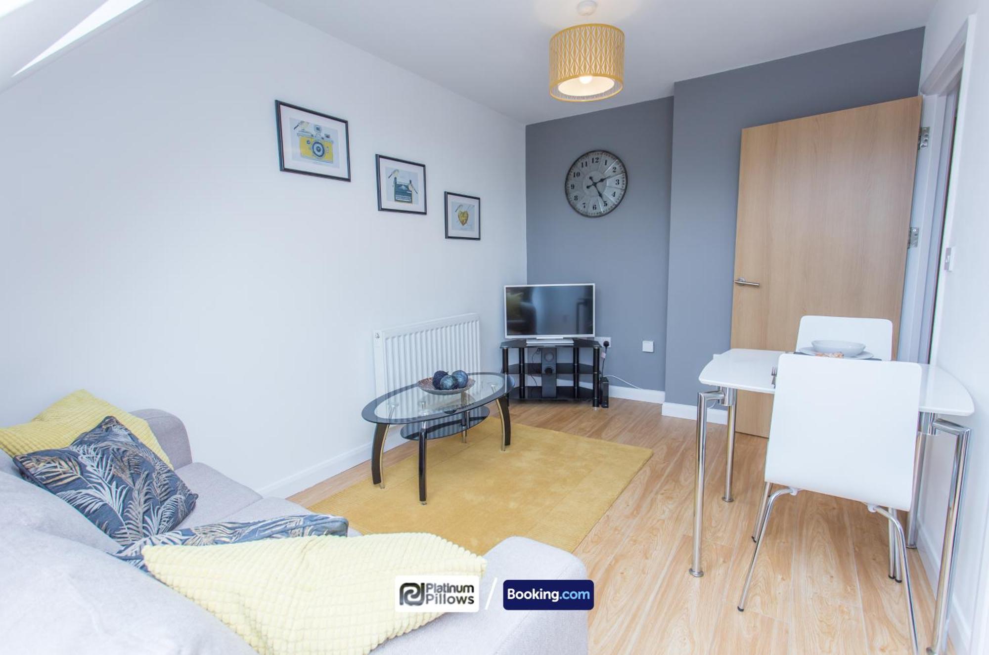 Modern Oxford 2 Bedroom Apartments, Families & Contractor Accommodation, Near John Radcliffe Hospital Exterior photo